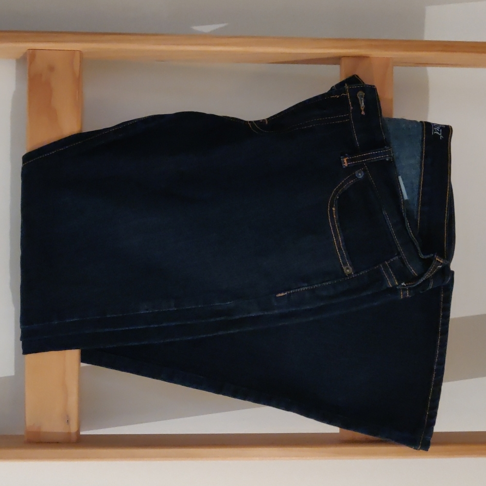 3/$12 Old Navy "The Flirt" dark was jeans